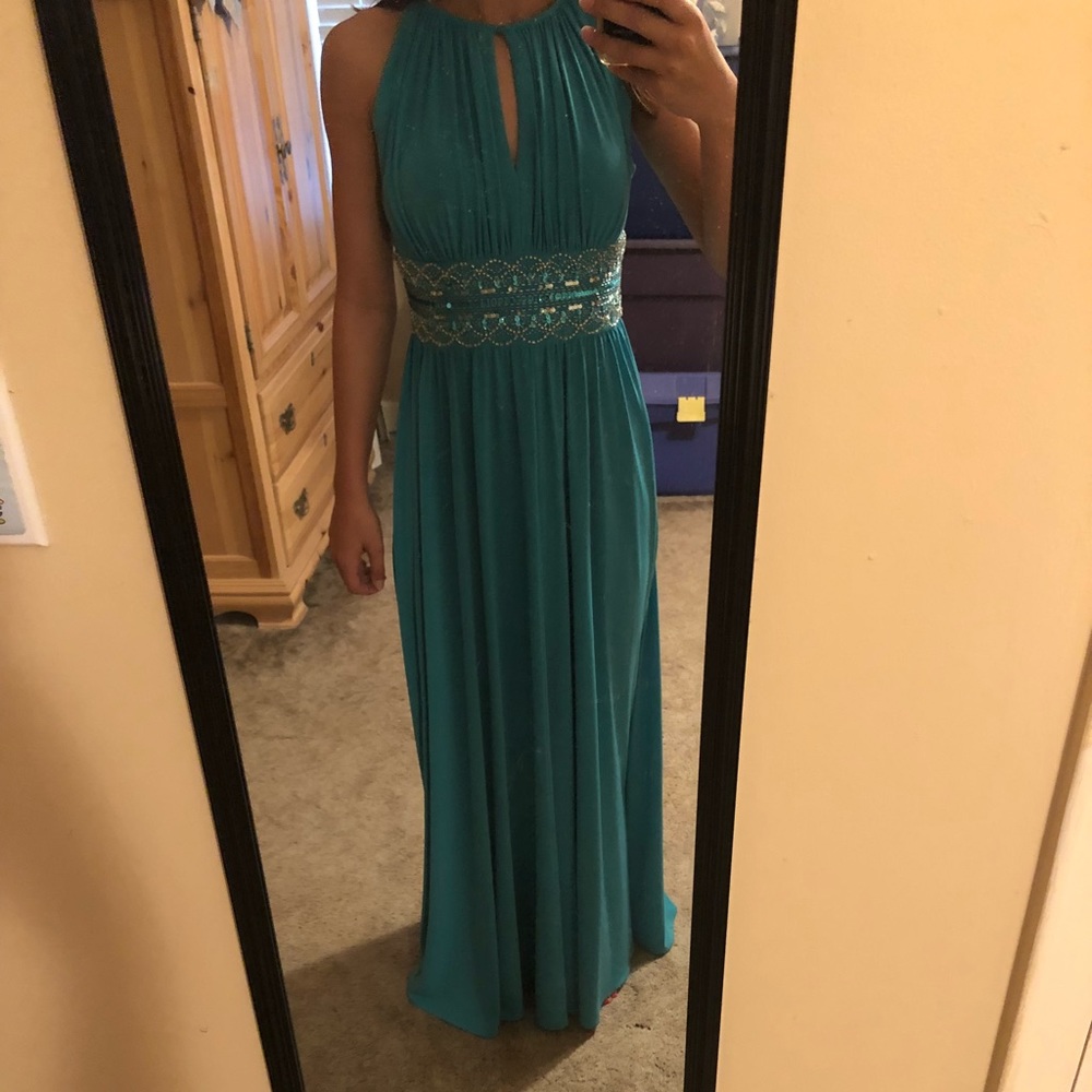 blue/teal prom dress